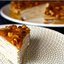 Блинный торт с бананом и ореховой глазурью