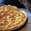 Пицца с курицей и колбасой