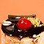 Шоколадно-вишневый десерт с вафлями ко Дню святого Валентина