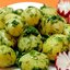 Молодой картофель с зеленью и чесноком