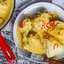 Гедлибже – цыпленок в сметанном соусе, с кукурузной и пшенной «пастой»