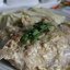 Куриные окорочка с пореем и черри в сливочном соусе