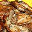 Копченые куриные крылышки и бедрышки