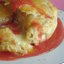 Запеченый сыр с клубничным соусом