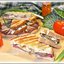 Бутерброды-гриль мясные с омлетом и огурцом