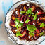 Запеченная свекла с грецкими орехами и козьим сыром