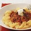 Паста фузилли (макароны-спиральки) с гуляшом