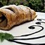 Яблочный рулет