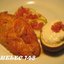 Куриные грудки в остром медовом маринаде с соусом из груш, инжира и голубого сыра