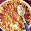 Открытый пирог с персиками на оливковом масле
