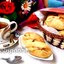 Пирожки с колбасой и сыром печёные