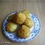 Рисовые крокеты с начинкой из фарша и сыра