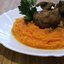 Тефтели с тыквенным пюре под соусом из шампиньонов и лесных грибов