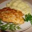 Тушенная картошка с куриными желудочками и грибами
