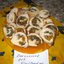 Куриный рулет с грибами и курагой