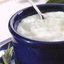Треска с красным луком, фасолью и консервированными перцами