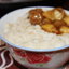 Плов с лепешкой, фруктами, шафраном и корицей