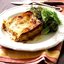 Лазанья с соусом бешамель, марсалой, пармезаном и луком-шалот