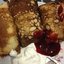 Блинчики с бананами черносливом и орехами