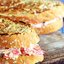 Горячий сэндвич с перцем и сыром