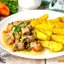 Свинина в огуречном рассоле с солёными огурцами и сладким перцем