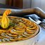 Киш из курицы под сливочным соусом с цукини-гриль