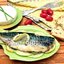 Скумбрия запечённая с яблоками