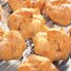 Профитроли с клубничной начинкой