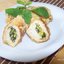Куринные крученики со шпинатом и бешамель соусом