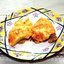 Курица с ананасами и сыром