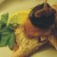 Запечённая курица с черносливом, апельсином и грецкими орехами