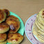 Пирожки и лепешки с сырной начинкой