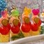 Канапе с креветками, сыром и черри