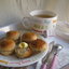 Сконы - булочки к завтраку с кардамоном и джемом (Cardamom marmalade scones)