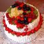 Торт Лукошко с фруктами со взбитыми сливками