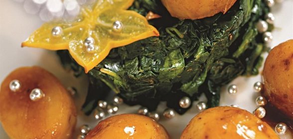 Датский глазированный картофель со шпинатом