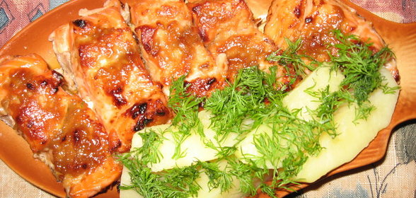 филе форели с горчичной подливкой