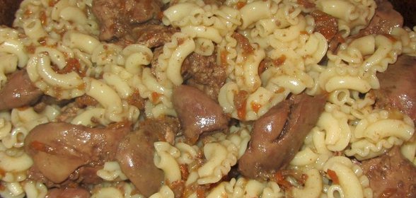 Печень с макаронами