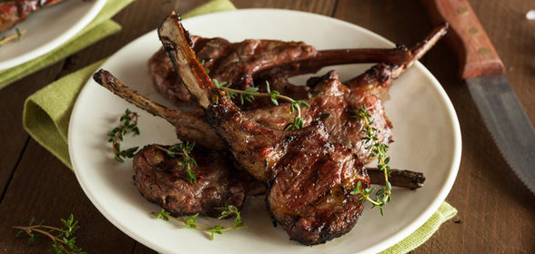 Баранина на косточке в коньяке