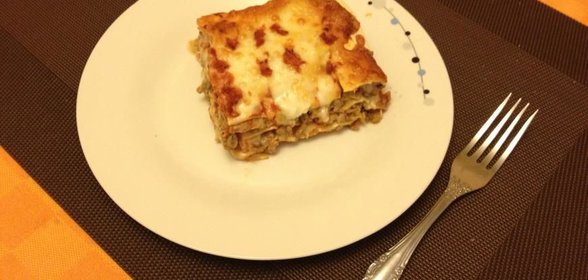 Лазанья мясная под томатным соусом