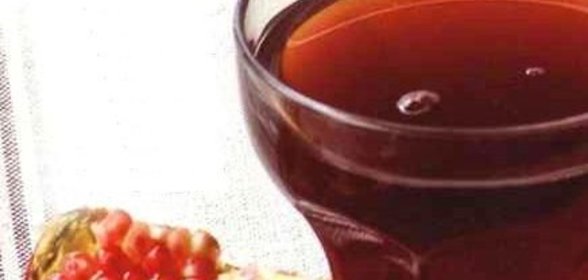 Бисквит с миндалем и изюмом