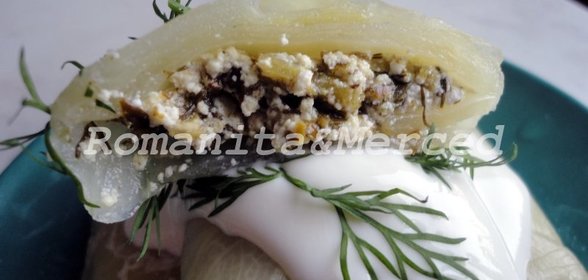 Голубцы с творогом, шпинатом, зеленью и чесночком