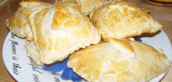 Слойки с творогом