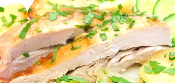Курица с картофелем, запеченные в «рукаве»