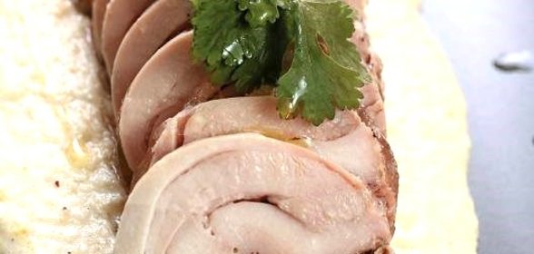 Карпаччо из цыпленка под соусом сациви