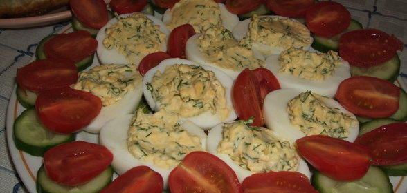 Яйца фаршированные Простенькие