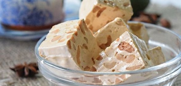 Запеканка из груш, яблок и макарон