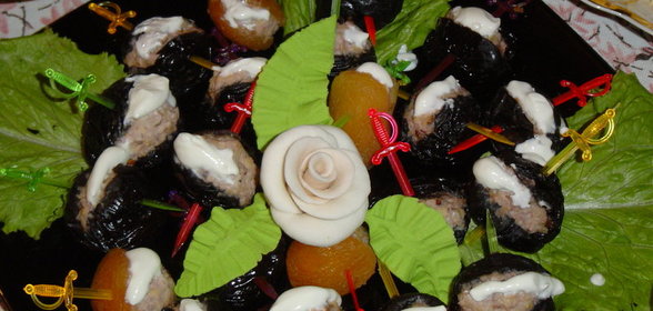 Чернослив фаршированный