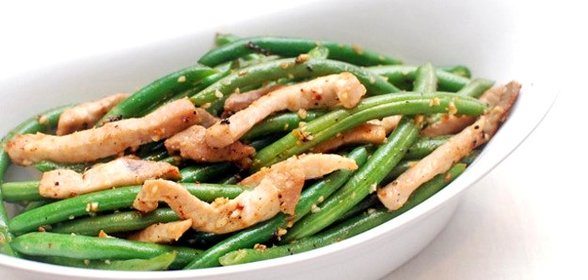 Свинина со стручковой фасолью