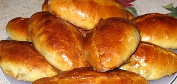 Пирожки с картошкой и печеночным паштетом